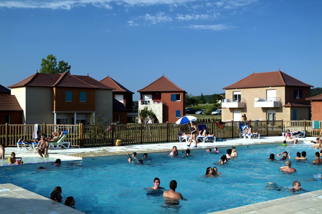ホテル Terres De France - Domaine De Claire Rive Prayssac エクステリア 写真