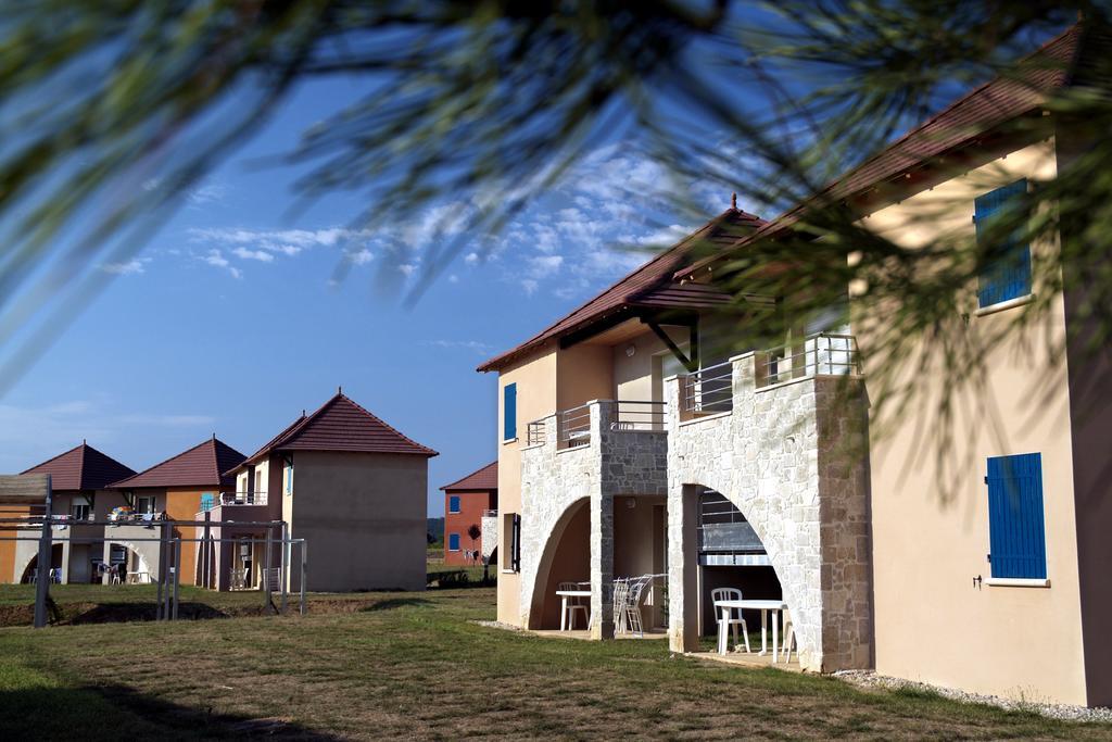 ホテル Terres De France - Domaine De Claire Rive Prayssac エクステリア 写真